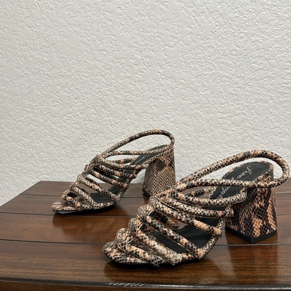 Free People Colette Python Sandals Size 6.5 - Picture 5 of 7
